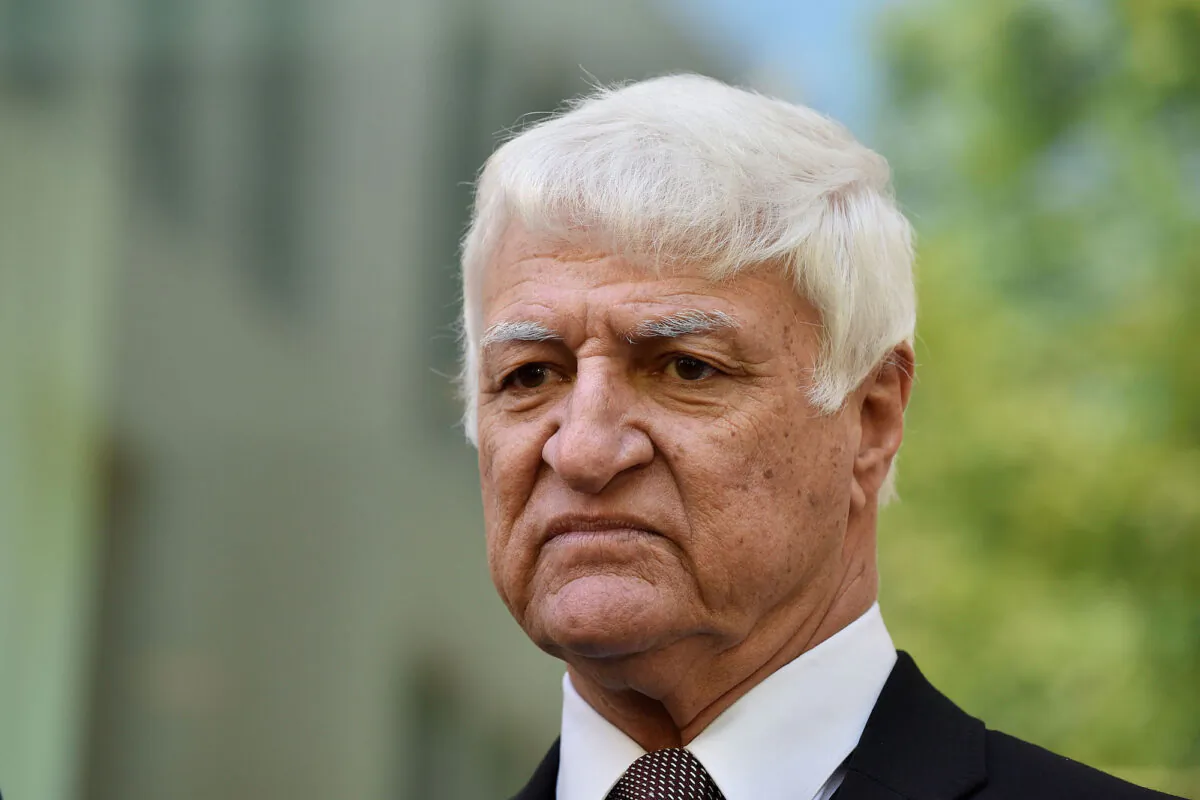 Australian MP Bob Katter holds a press conference to discuss issues facing his rural electorate in Canberra, Australia, on Feb. 14, 2018. (Michael Masters/Getty Images)