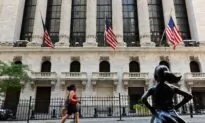 Chinese Firms Consider Delisting From NYSE, Nasdaq as US Pressure Grows