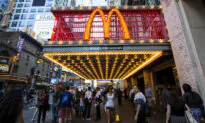 McDonald’s Reinstates Mask Mandate in Areas With High COVID Spread