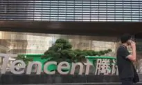 Asian-Americans Support US Ban on WeChat