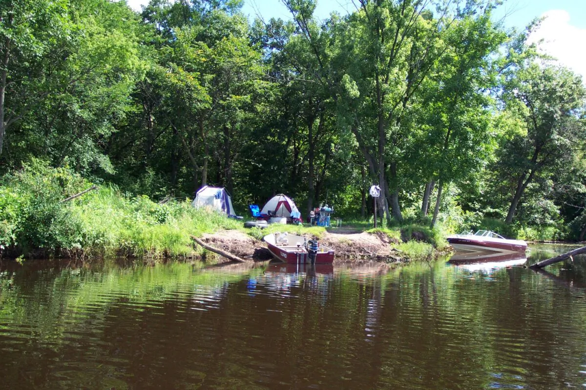 Campsites located along the St. Croix are available on a first-come basis to canoers and boaters. (National Park Service)