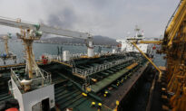 Officials: US Seizes Iranian Gas Heading for Venezuela