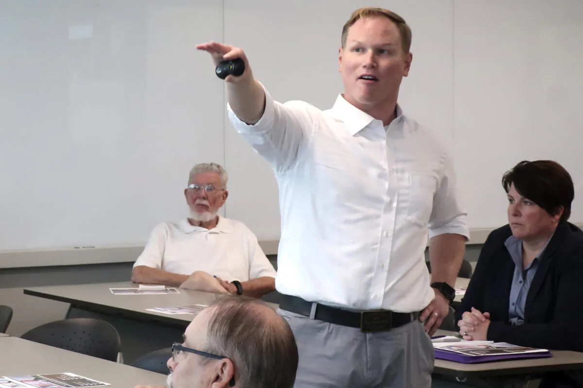 Rep. Steve Watkins (R-Kan.) makes a point during a town hall meeting in Topeka, Kan. on Aug. 26, 2019. (John Hanna/AP Photo)