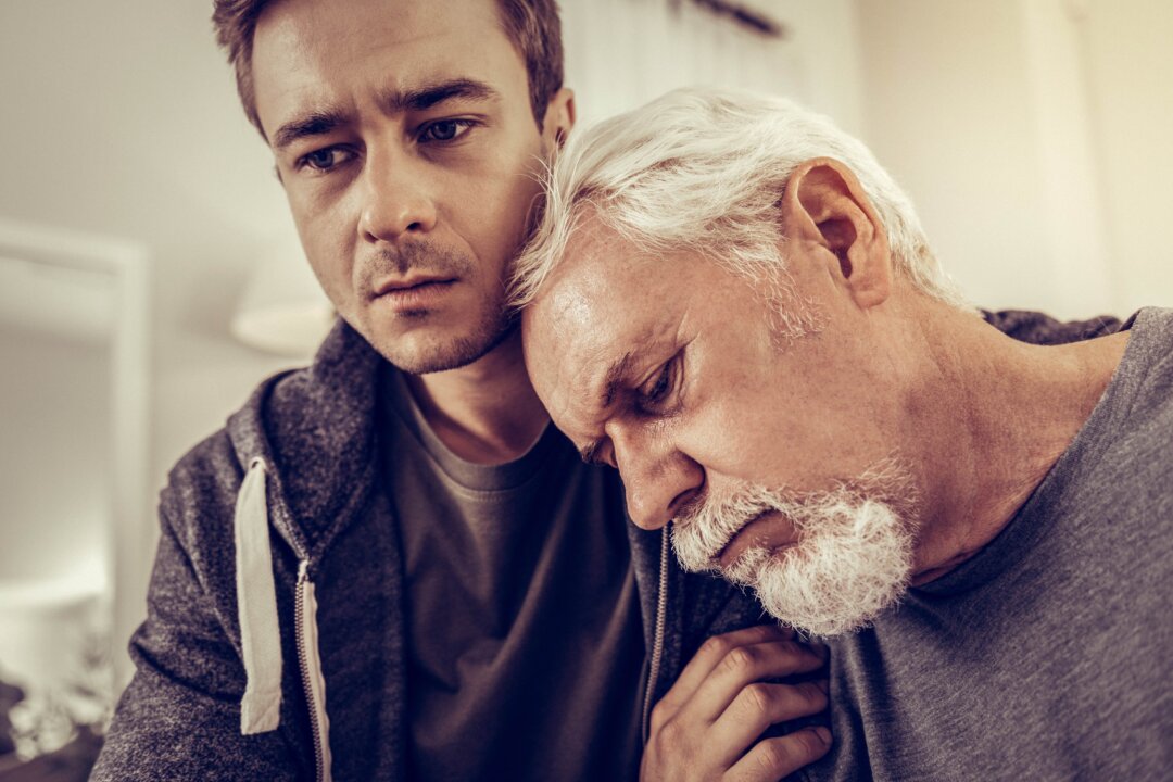 Losing a loved one is painful. Losing them amid the isolation and uncertainty of COVID-19 can make it worse.(YAKOBCHUK VIACHESLAV/Shutterstock)