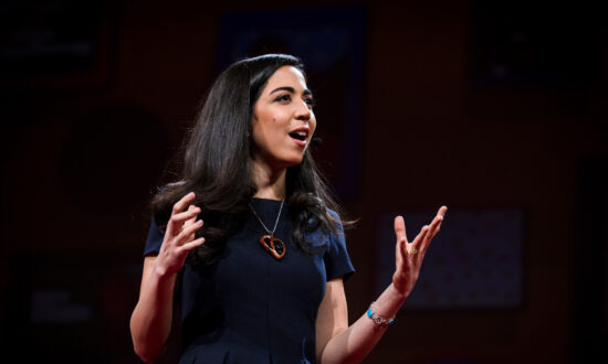 Emily Esfahani Smith Melds Wisdom, Psychology on Journey Toward Meaning