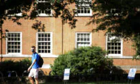 UNC-Chapel Hill Moves Classes Online After 177 Students Test Positive for COVID-19