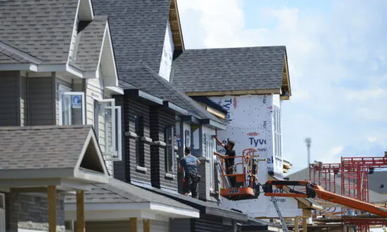 As Canada’s Housing Heats Up, So Does Contention Between Regulator and Industry
