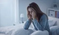 Can Oily Fish, Cherries or Milk Help You Sleep? Here’s What the Evidence Shows