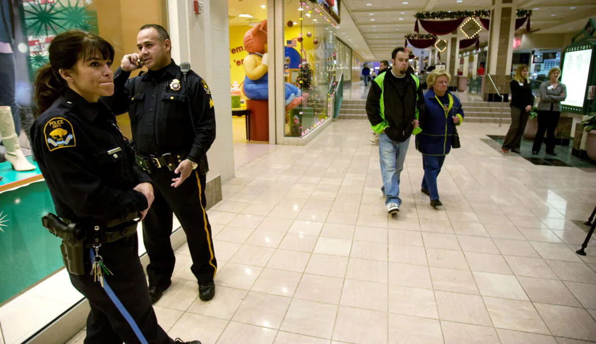 Omaha police officers in a mall in Omaha, Neb., in a file photo. (Eric Francis/Getty Images)