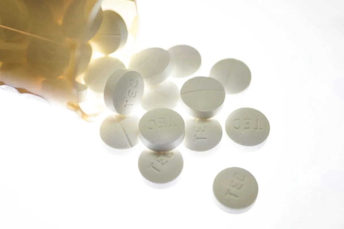 Prescription pills containing oxycodone and acetaminophen are shown in Toronto, Dec. 23, 2017. (The Canadian Press/Graeme Roy)