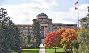 English Professor Bans Disagreement With Woke Topics