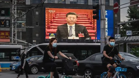 “Internal Economic Circulation” Will Send China Back 40 Years