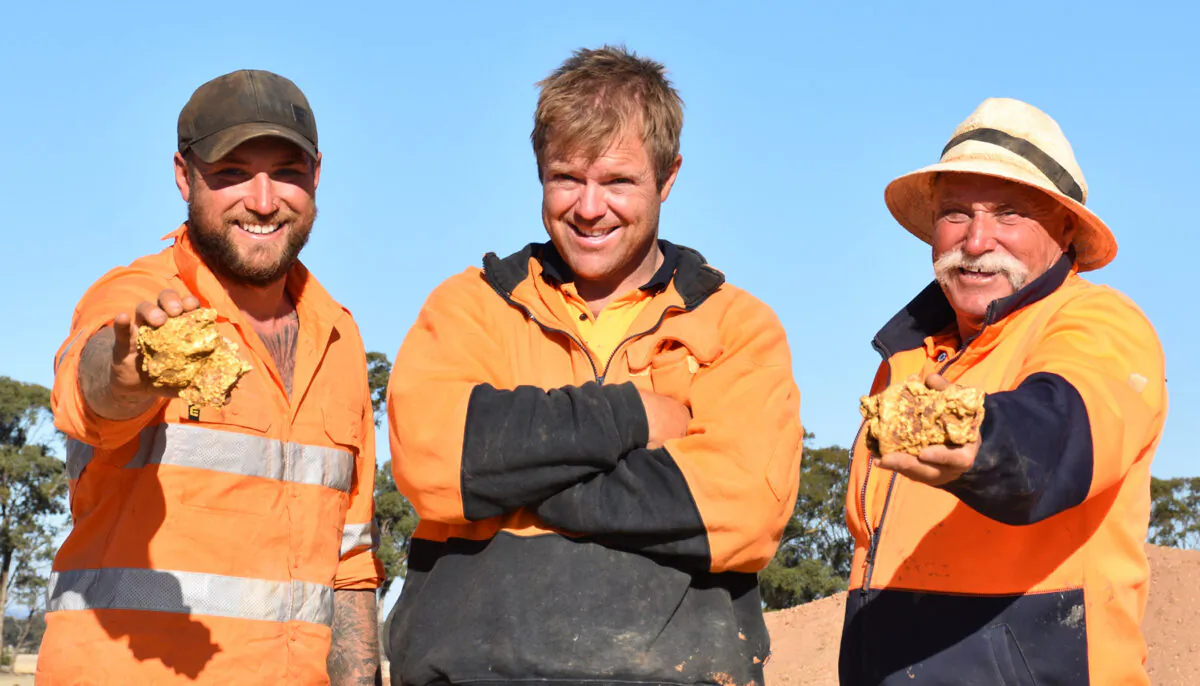 (Courtesy of Aussie Gold Hunters/Electric Pictures/Discovery Channel)