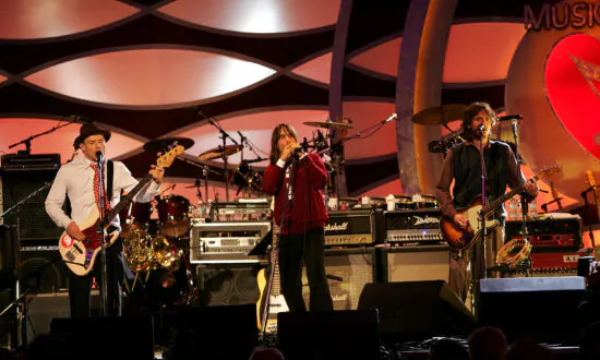 Jack Sherman, Early Guitarist With the Red Hot Chili Peppers, Dies at 64