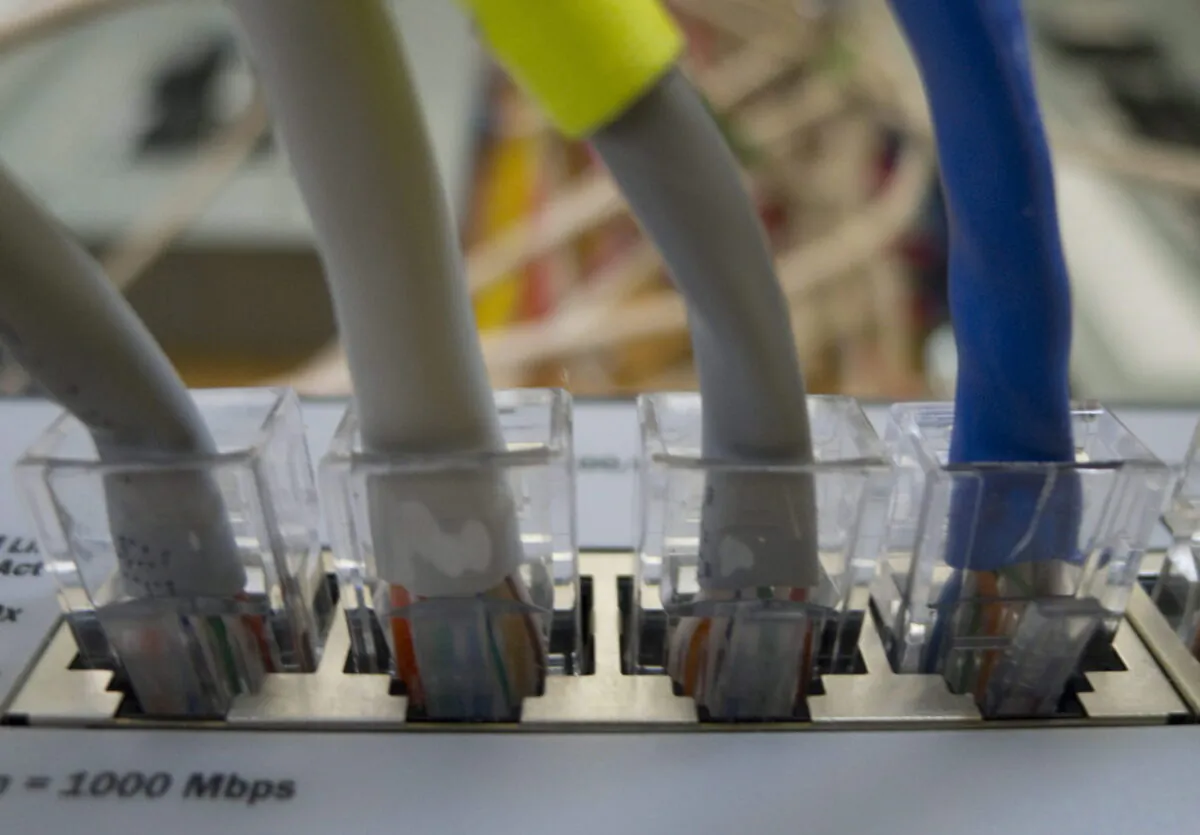 Large cable companies and smaller internet service providers battle over wholesale price rates. (Adrian Wyld/The Canadian Press)