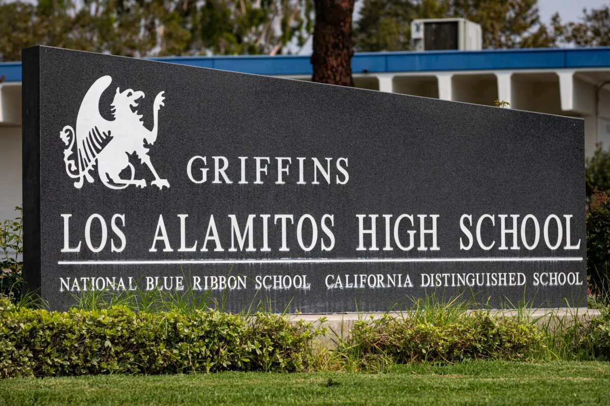 Los Alamitos High School in Los Alamitos, Calif., on Aug. 21, 2020. (John Fredricks/The Epoch Times)