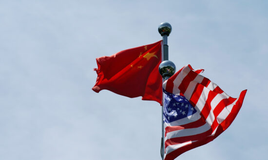 US, China Reaffirm Commitment to Phase 1 Trade Deal in Phone Call