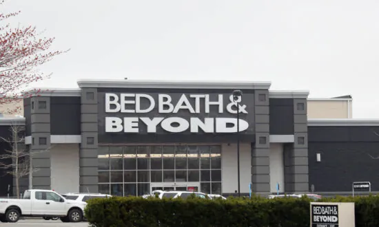Bed Bath & Beyond Is Laying Off 2,800 Employees