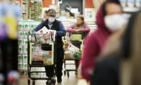 LA Council Votes to Move Forward on Hazard Pay for Grocery Workers