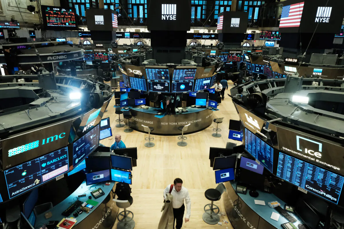 Traders work on the floor of the New York Stock Exchange on March 20, 2020. (Spencer Platt/Getty Images)