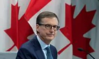 Macklem Says Central Bank Speak Needs to Be Simple to Maintain Public Trust