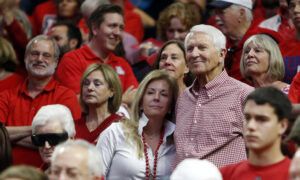 Lute Olson, Hall of Fame Coach, Arizona Icon, Dies at 85