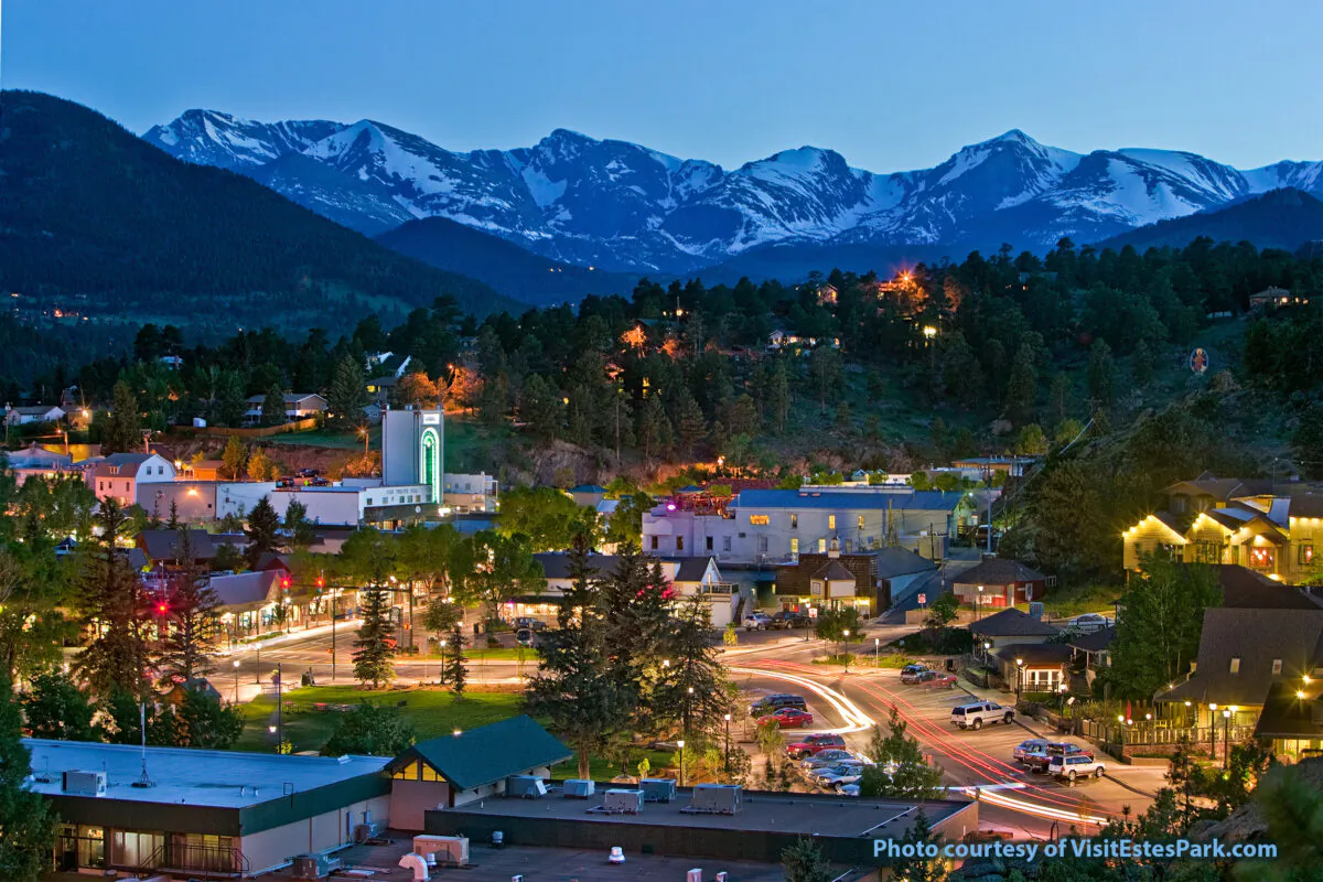 Estes Park at dusk. (Courtesy of Visit Estes Park)