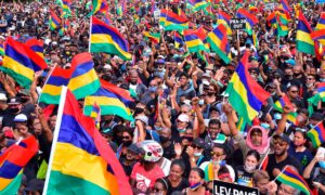 Thousands March in Mauritius Over Dead Dolphins, Oil Spill