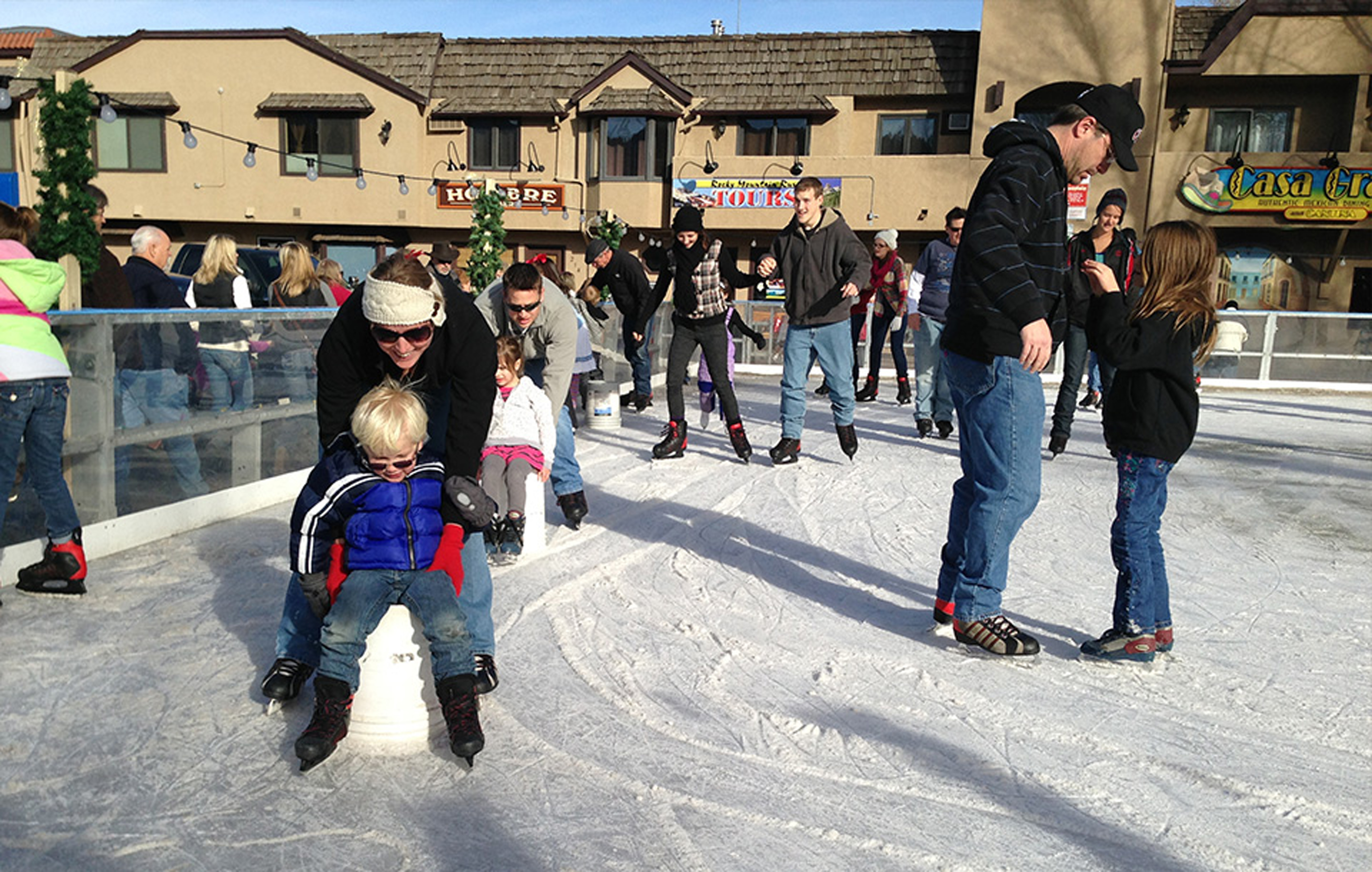 Skate-Rink