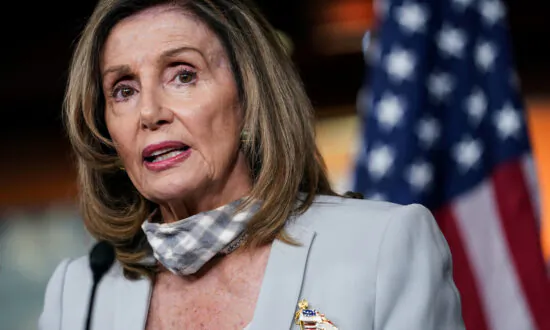 Pelosi Presses Mnuchin for White House Response on Stimulus Package