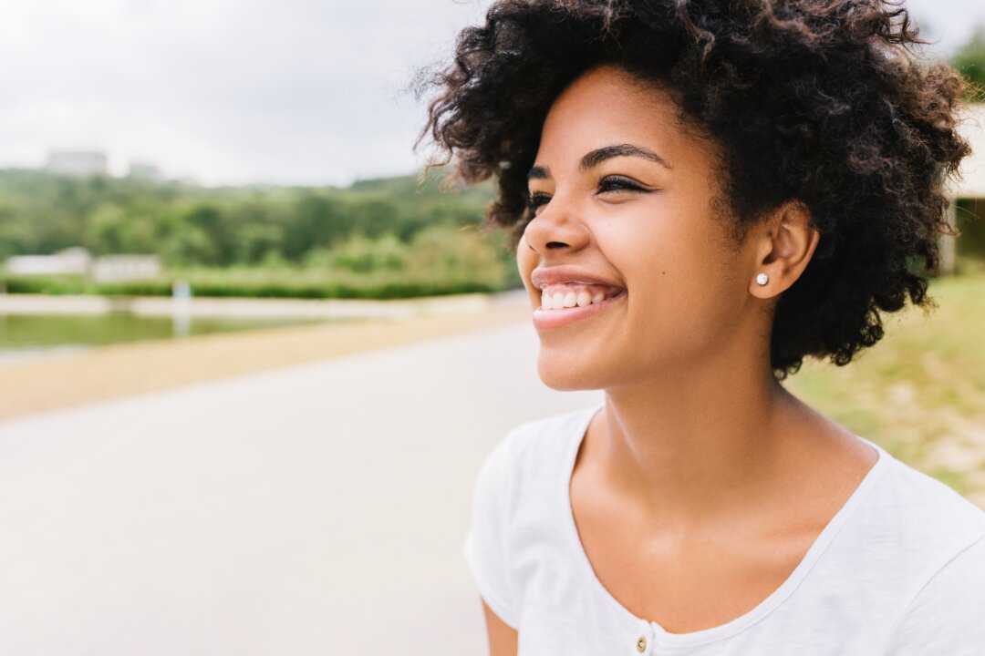 Looking at the world with good expectations of people isn't naive, it's rational and realistic. (Yuricazac/Shutterstock)