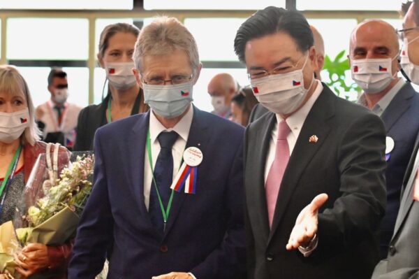 Epoch Times Photo