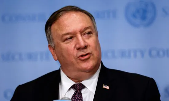 US Blacklists ICC Prosecutor Over Efforts to Investigate Americans Without US Consent