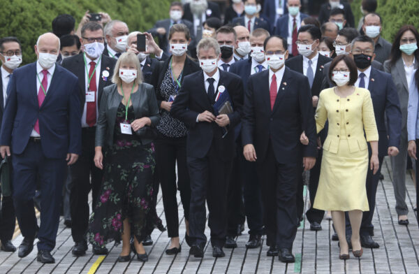Epoch Times Photo