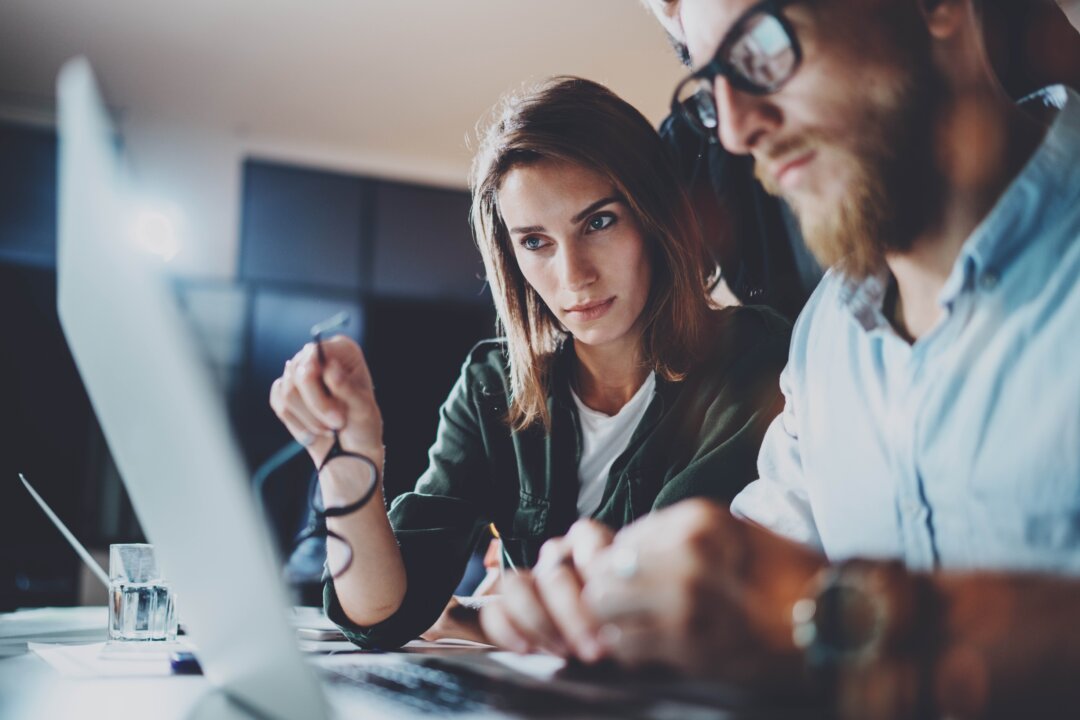 Over-communicating can be a critical practice when trying to constantly attune to changing circumstances.  (SFIO CRACHO/Shutterstock)