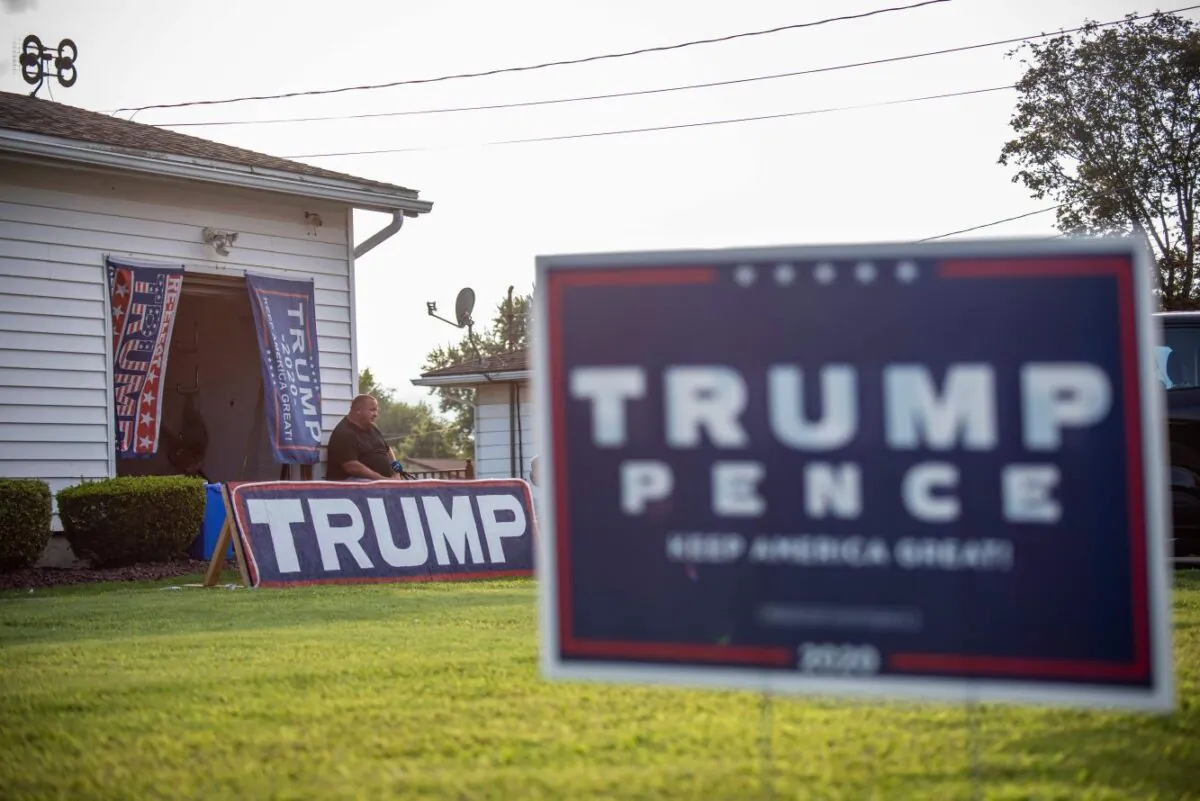 A sign supporting President Donald Trump and Vice President Mike Pence in Scranton, Pennsylvania. (Eric Baradat/AFP via Getty Images)