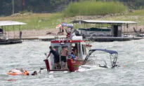 5 Boats Sink During Texas Parade for Trump, No Casualties: Sheriff