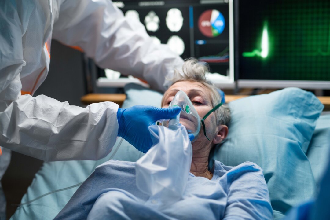 Steroids are now a first-line treatment in cases of severe COVID-19 where patients require oxygen or being put on a ventilator. (Halfpoint/Shutterstock)