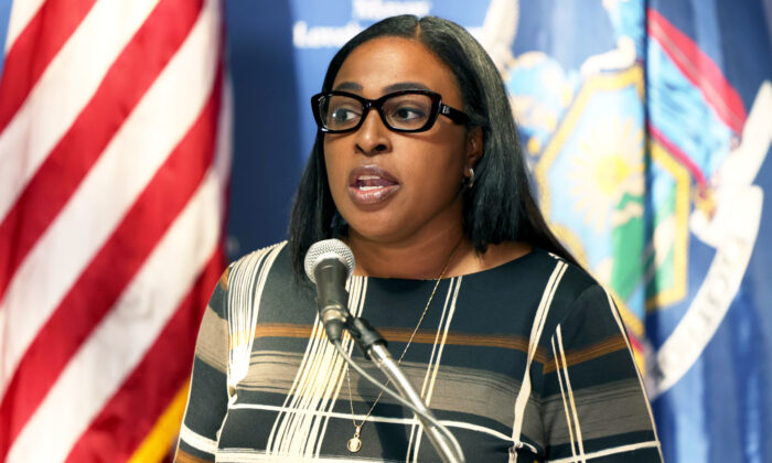 Rochester Mayor Lovely A. Warren addresses members of the media during a press conference related to the ongoing protest in the city in Rochester, New York, on Sept. 6, 2020. (Michael M. Santiago/Getty Images)