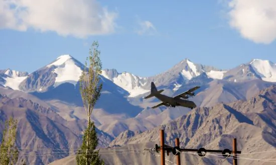 Chinese Aircraft Flies Close to Indian Position on Disputed Border in Attempt to Exert ‘Psychological Pressure’: Experts