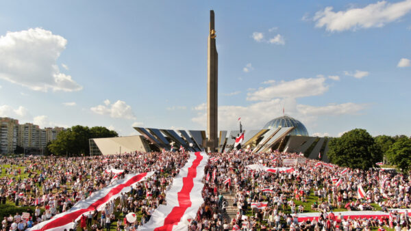 Belarus Frees 123 Political Prisoners in US-Brokered Deal