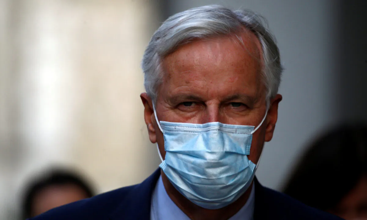 EU chief negotiator Michael Barnier is seen leaving the EU-Brexit talks in central London on Sept. 10, 2020. (Henry Nicholls/Reuters)