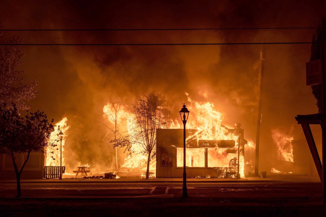Rumors About Antifa Setting Wildfires Are False: Law Enforcement