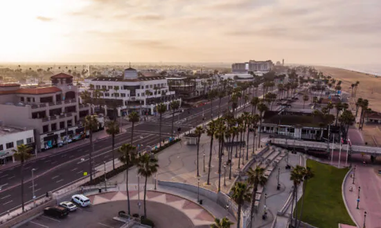 Huntington Beach is Clamping Down on Defiant E-Bike Riders