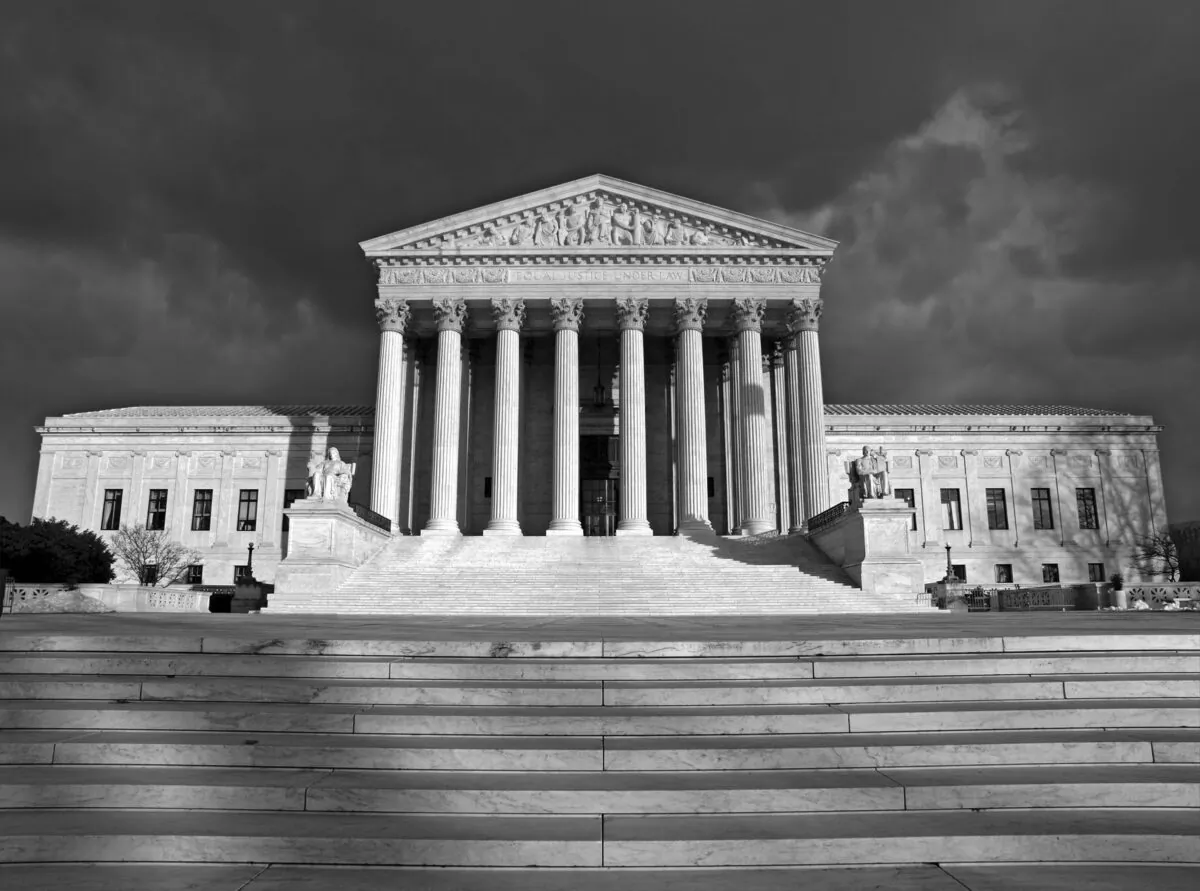 The design of the U.S. Supreme Court is based on a Roman basilica.  (The History Press)