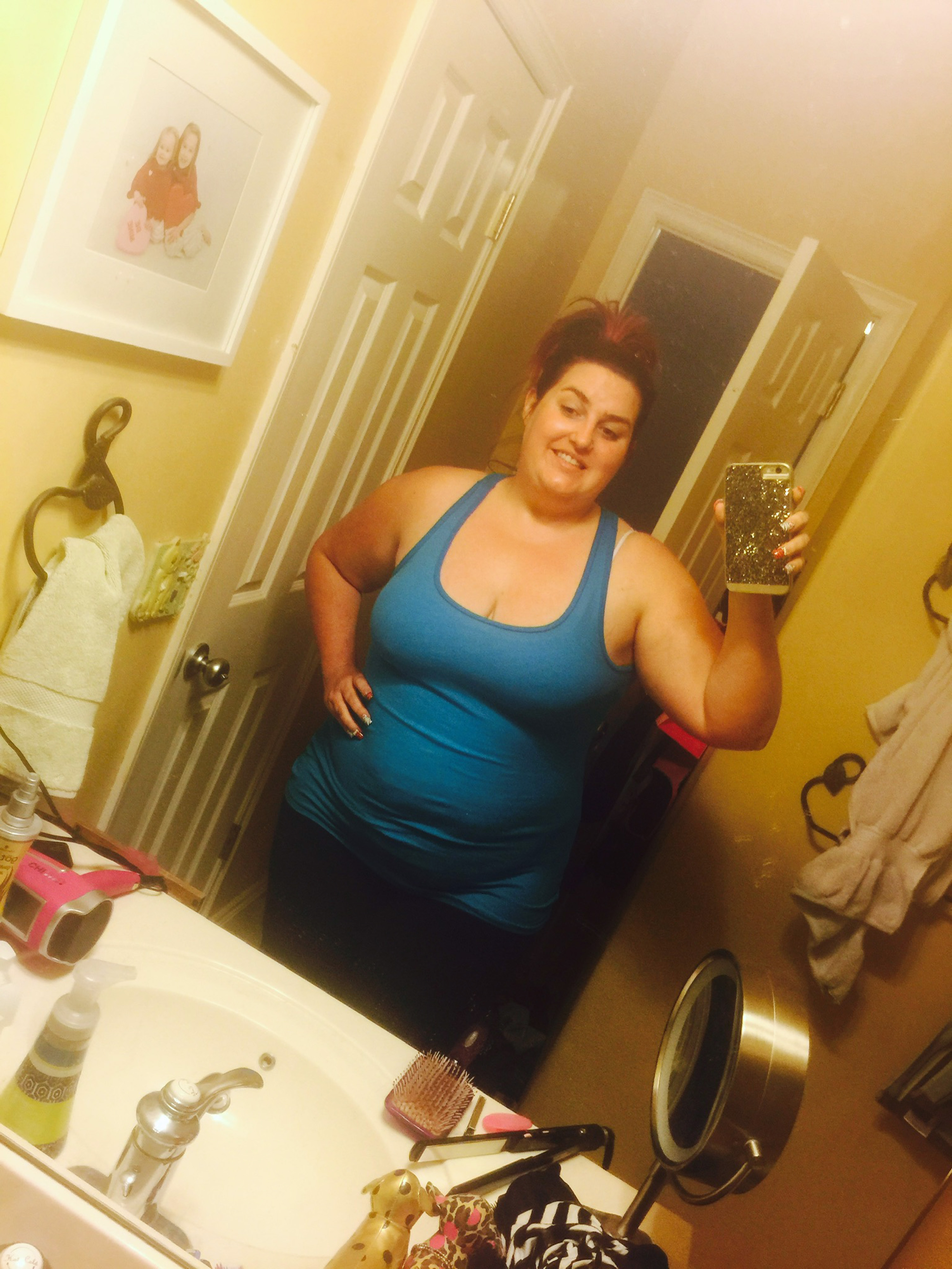 Obese Woman Fulfills Promise to Late Dad by Losing More Than Half Her Weight