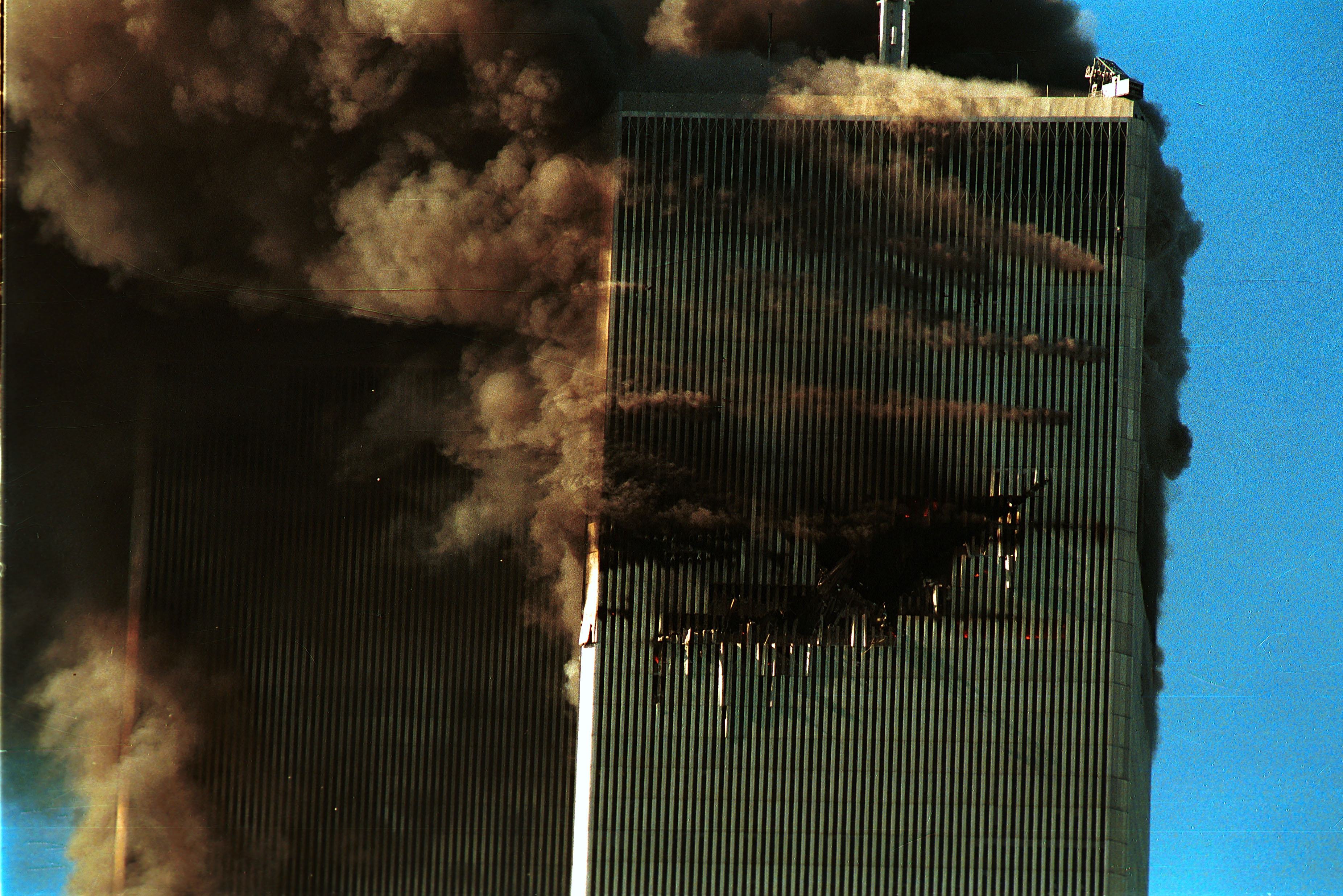 Нападение башен. Башни-Близнецы 11 сентября 2001. Всемирный торговый центр в Нью-Йорке 11 сентября. Северная башня ВТЦ 11 сентября.
