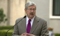US Ambassador to China to Step Down Next Month