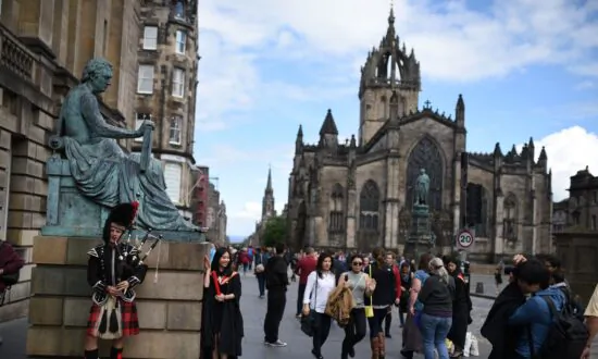 ‘Woke’ Culture at Edinburgh University Causes Push-back from Faculty