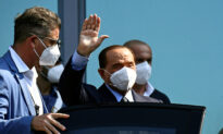 Italy’s Berlusconi Leaves Hospital After ‘Dangerous’ COVID Battle
